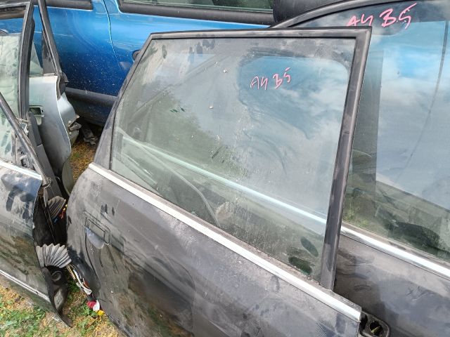 bontott AUDI A4 B5 Jobb hátsó Ajtó (Részeivel)