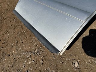 bontott AUDI A4 B5 Jobb hátsó Ajtó (Üres lemez)