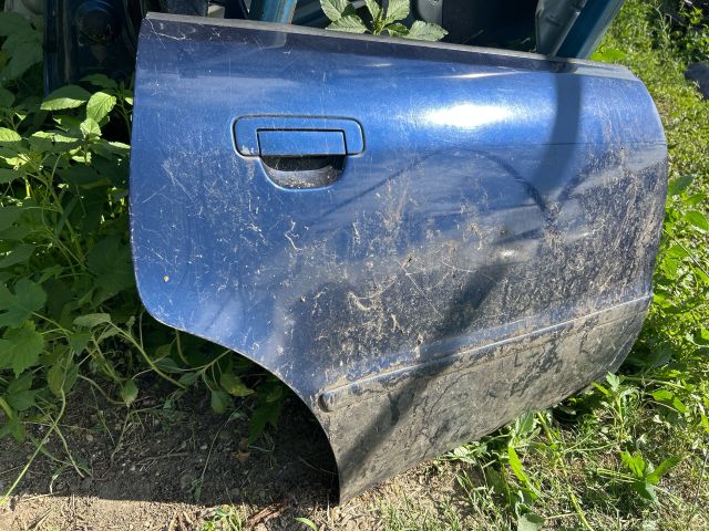 bontott AUDI A4 B5 Jobb hátsó Ajtó (Üres lemez)
