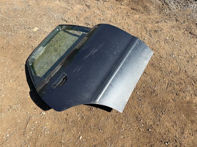 bontott AUDI A4 B5 Jobb hátsó Ajtó (Üres lemez)