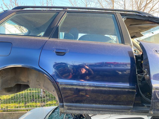 bontott AUDI A4 B5 Jobb hátsó Ajtó (Üres lemez)