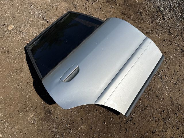 bontott AUDI A4 B5 Jobb hátsó Ajtó (Üres lemez)