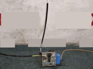 bontott AUDI A4 B5 Jobb hátsó Ajtózár