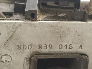 bontott AUDI A4 B5 Jobb hátsó Ajtózár