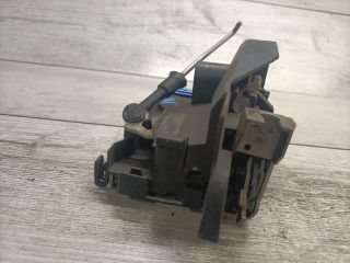 bontott AUDI A4 B5 Jobb hátsó Ajtózár