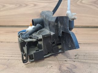 bontott AUDI A4 B5 Jobb hátsó Ajtózár