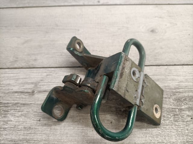 bontott AUDI A4 B5 Jobb hátsó Alsó Zsanér