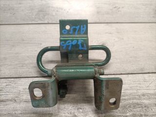 bontott AUDI A4 B5 Jobb hátsó Alsó Zsanér