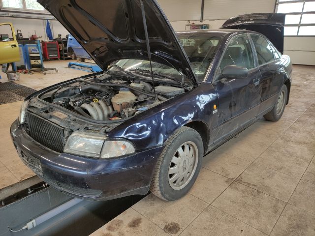 bontott AUDI A4 B5 Jobb hátsó Belső Kilincs