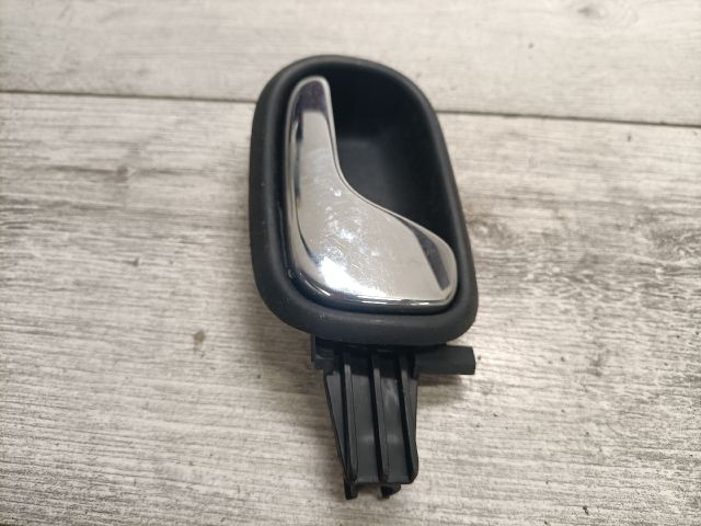 bontott AUDI A4 B5 Jobb hátsó Belső Kilincs