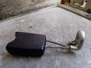 bontott AUDI A4 B5 Jobb hátsó Biztonsági Öv Csat