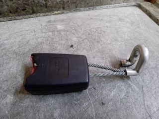 bontott AUDI A4 B5 Jobb hátsó Biztonsági Öv Csat