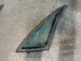 bontott AUDI A4 B5 Jobb hátsó Fixüveg (Ajtóban)