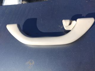 bontott AUDI A4 B5 Jobb hátsó Kapaszkodó (Felső)