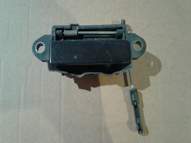 bontott AUDI A4 B5 Jobb hátsó Külső Kilincs