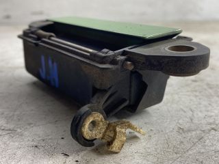 bontott AUDI A4 B5 Jobb hátsó Külső Kilincs