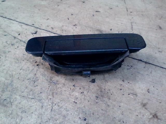 bontott AUDI A4 B5 Jobb hátsó Külső Kilincs