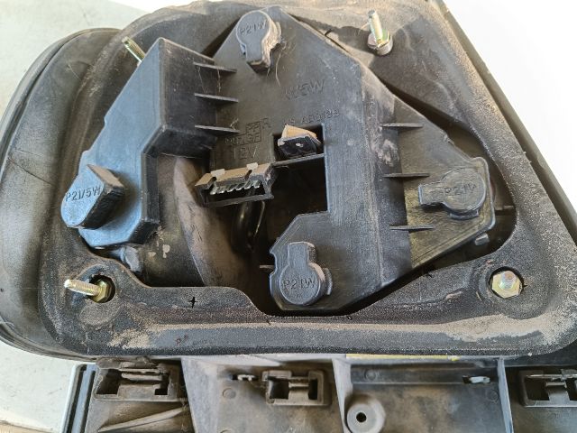 bontott AUDI A4 B5 Jobb Hátsó Lámpa