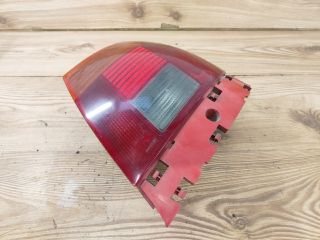 bontott AUDI A4 B5 Jobb Hátsó Lámpa