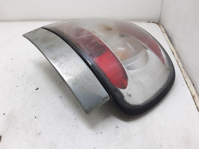 bontott AUDI A4 B5 Jobb Hátsó Lámpa