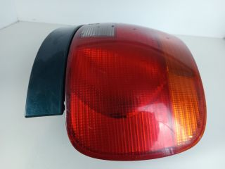bontott AUDI A4 B5 Jobb Hátsó Lámpa