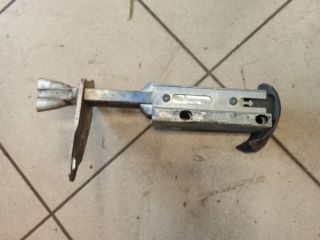 bontott AUDI A4 B5 Jobb hátsó Lökhárító Merevítő (Fém)