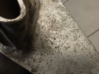 bontott AUDI A4 B5 Jobb hátsó Lökhárító Merevítő (Fém)