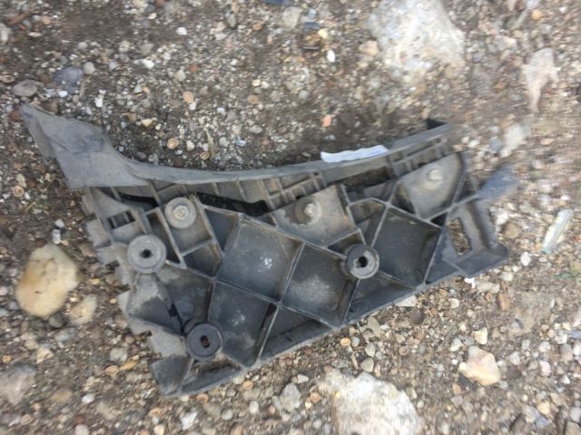 bontott AUDI A4 B5 Jobb hátsó Oldal Lökhárító Tartó (Műanyag)