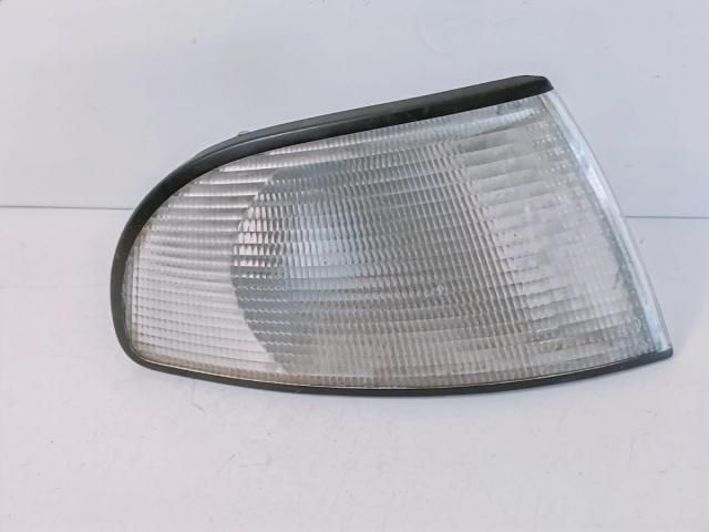 bontott AUDI A4 B5 Jobb Helyzetjelző