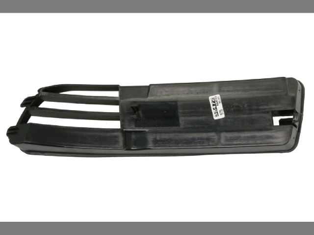 bontott AUDI A4 B5 Jobb Ködfényszóró Lámpakeret