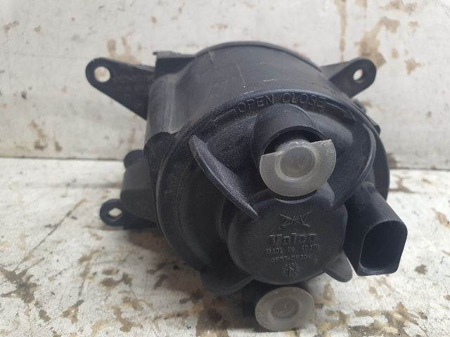 bontott AUDI A4 B5 Jobb Ködfényszóró