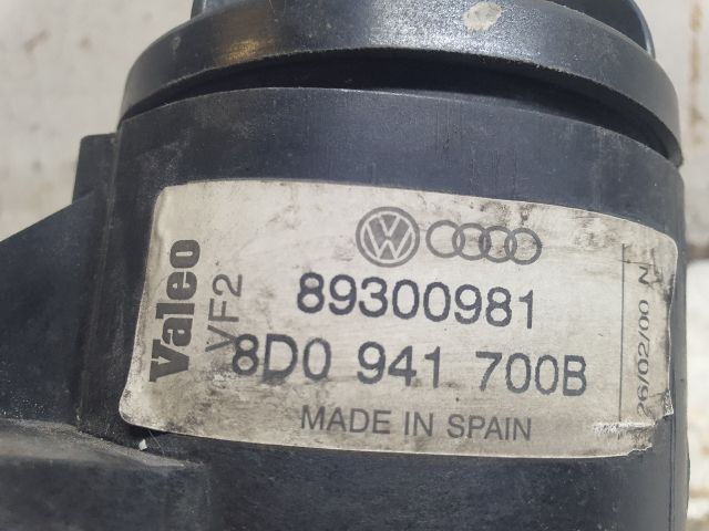 bontott AUDI A4 B5 Jobb Ködfényszóró