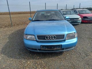 bontott AUDI A4 B5 Jobb Külső Hátsó Lámpa