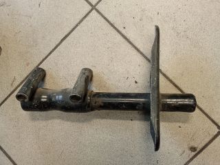 bontott AUDI A4 B5 Jobb Lökhárító Tartó Nyúlványvég