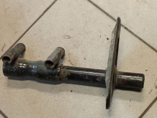 bontott AUDI A4 B5 Jobb Lökhárító Tartó Nyúlványvég