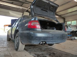 bontott AUDI A4 B5 Jobb Szellőző