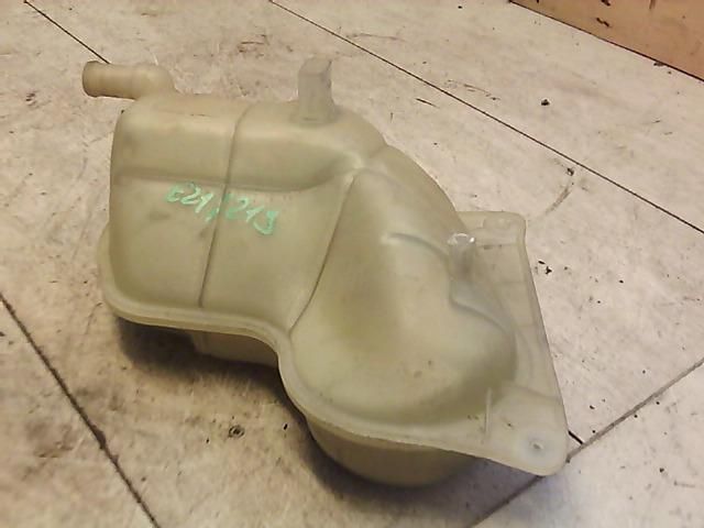 bontott AUDI A4 B5 Kiegyenlítő Tartály