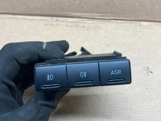 bontott AUDI A4 B5 Kipörgésgátló Kapcsoló