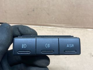 bontott AUDI A4 B5 Kipörgésgátló Kapcsoló