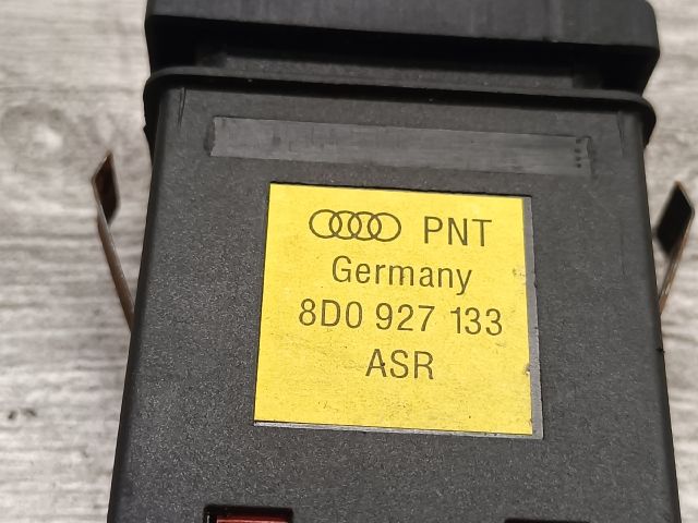 bontott AUDI A4 B5 Kipörgésgátló Kapcsoló