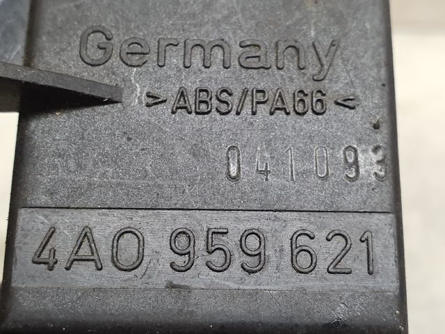 bontott AUDI A4 B5 Kombinált Kapcsoló