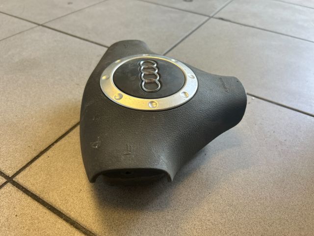 bontott AUDI A4 B5 Kormánylégzsák