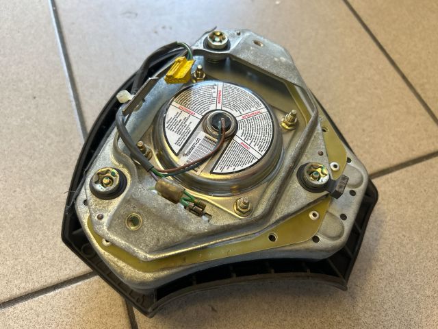 bontott AUDI A4 B5 Kormánylégzsák