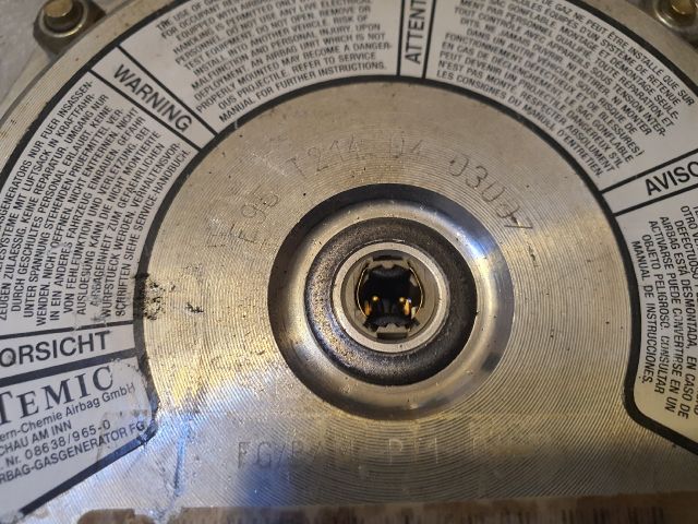 bontott AUDI A4 B5 Kormánylégzsák