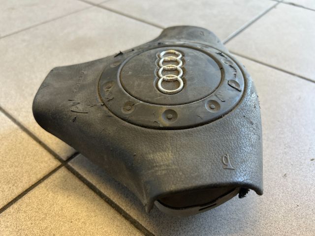 bontott AUDI A4 B5 Kormánylégzsák