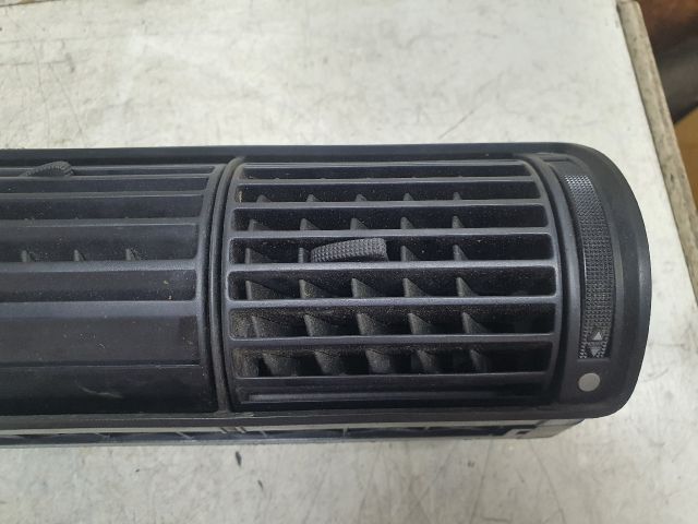 bontott AUDI A4 B5 Középső Szellőző