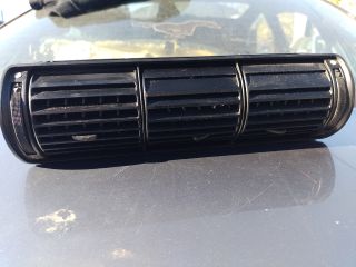 bontott AUDI A4 B5 Középső Szellőző