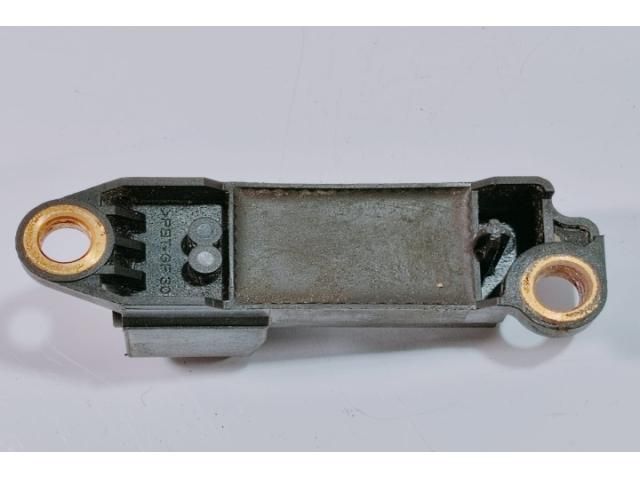 bontott AUDI A4 B5 Központi Ütközés Érzékelő