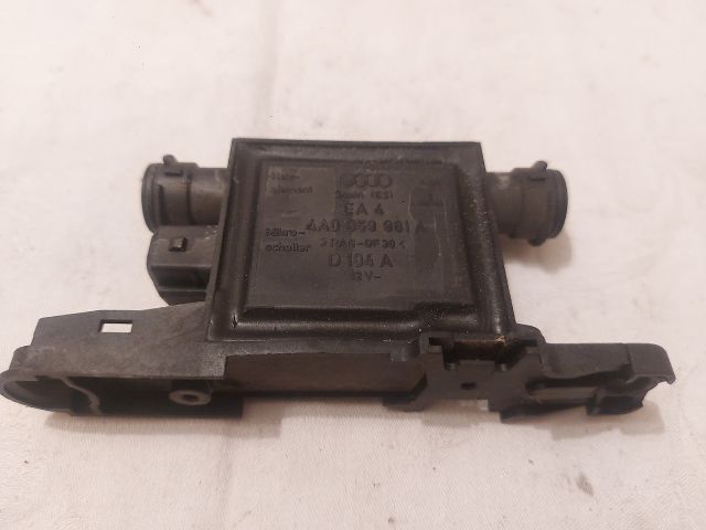 bontott AUDI A4 B5 Központizár Elektronika