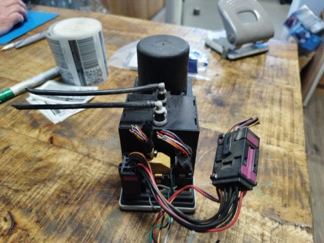 bontott AUDI A4 B5 Központizár Motor (Pozíciófüggetlen)